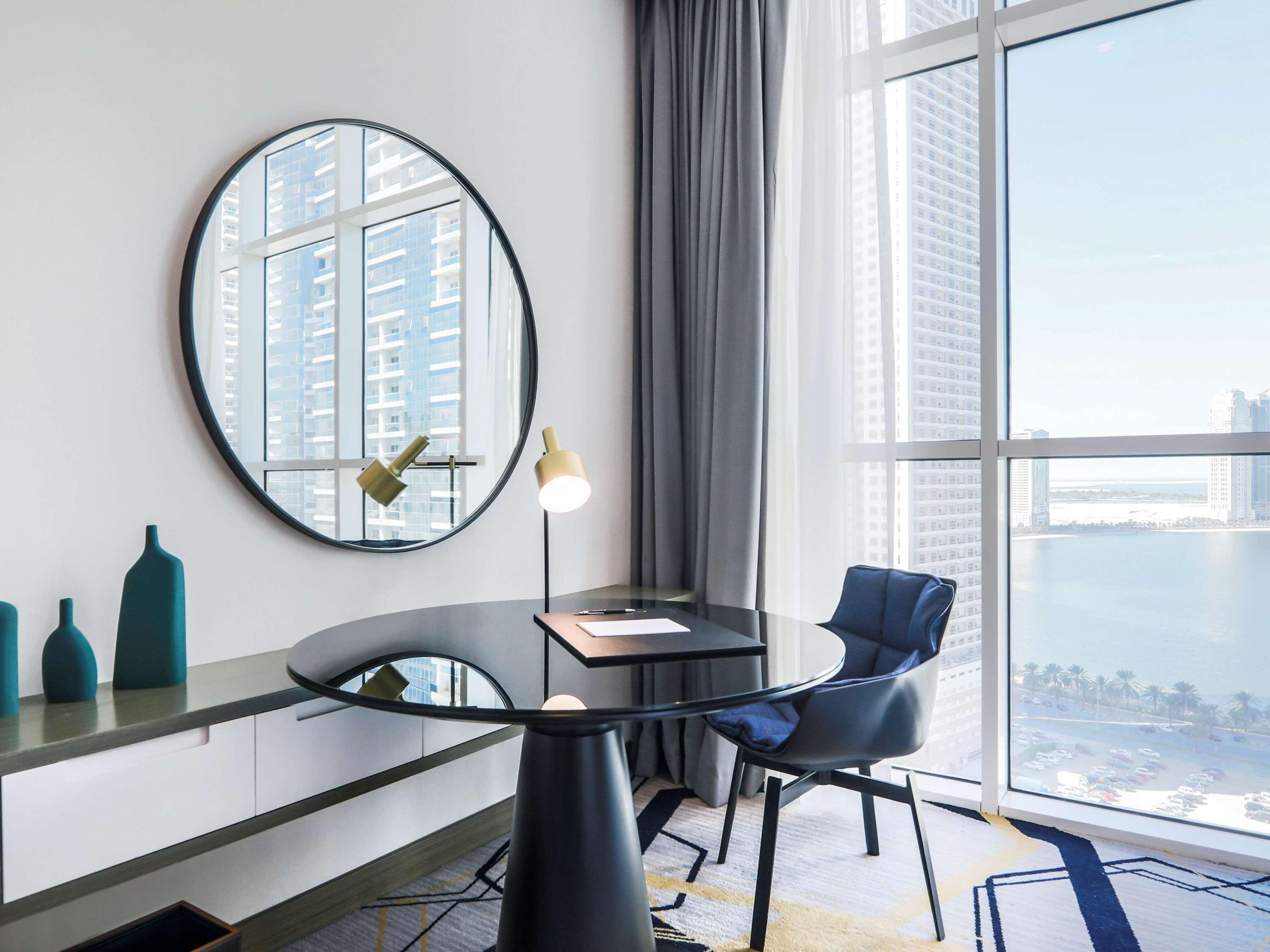Pullman Sharjah Hotel Exterior foto A typical bedroom